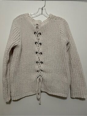 Women's Cream Lace-Up Chunky Knit Sweater Sadie & sage size s/m